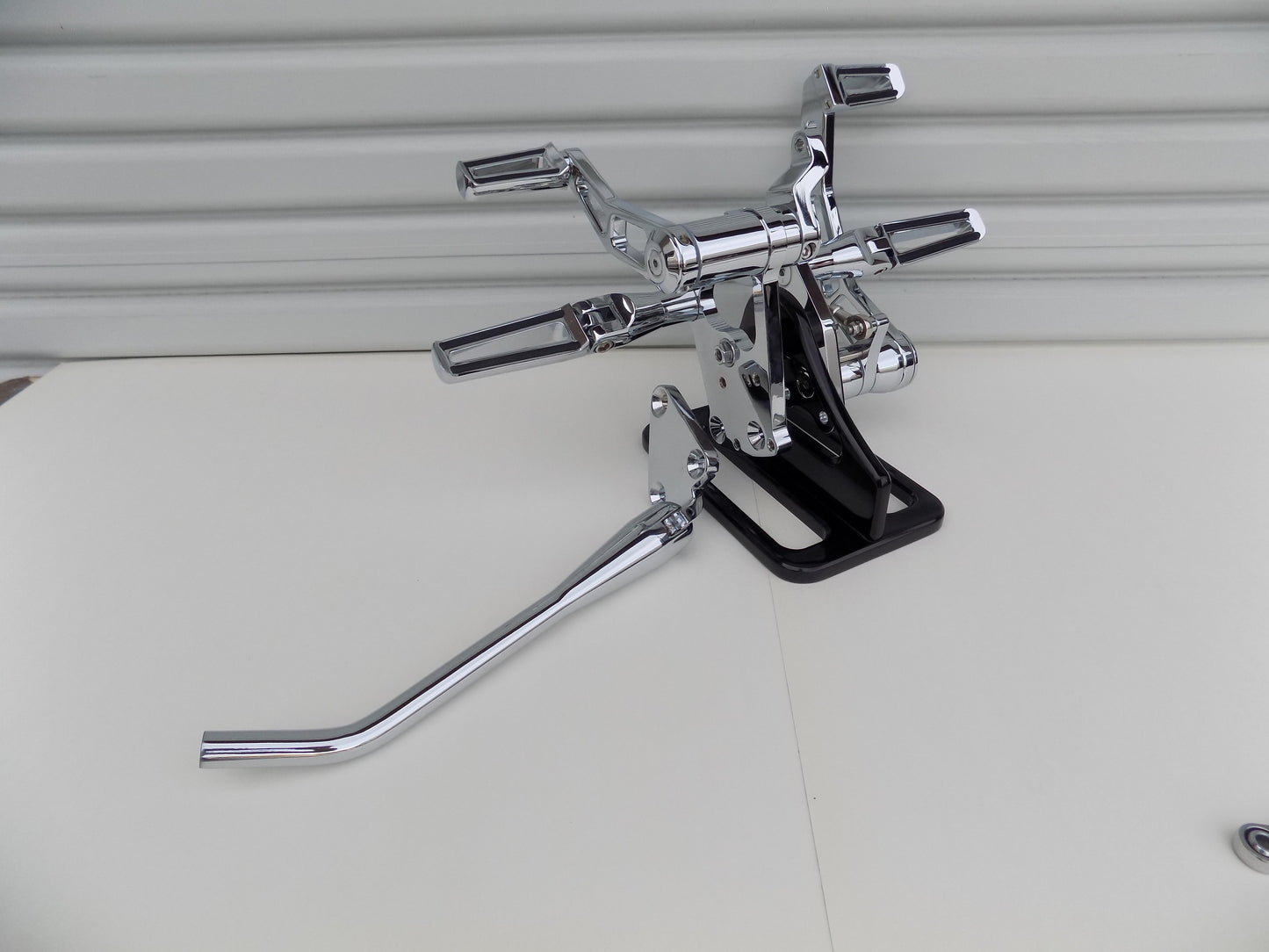 2000-2017 SOFTAIL FORWARD CONTROLS W/ KICKSTAND & SHIFT LINKAGE - CHROME