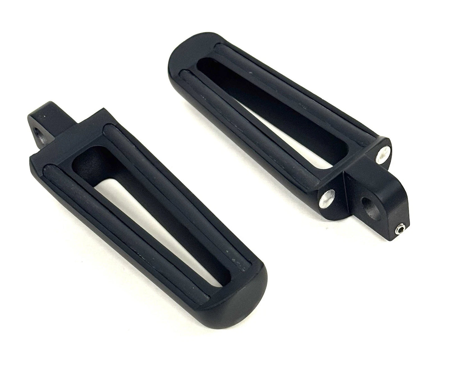 OUTLAW REAR PASSENGER PEGS - FLAT BLACK
